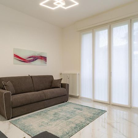 Appartamento Il Riflesso Del Lago Lecco Exterior photo